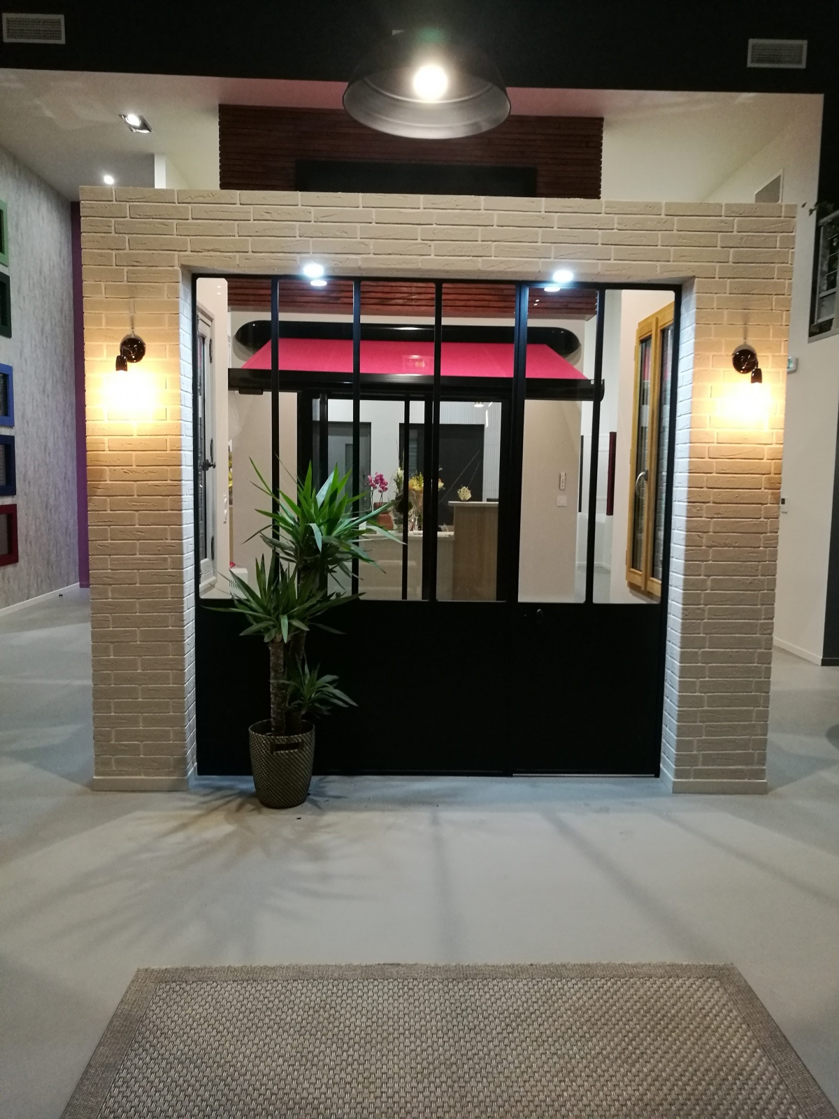 R�novation d'un B�timent Industriel : Showroom