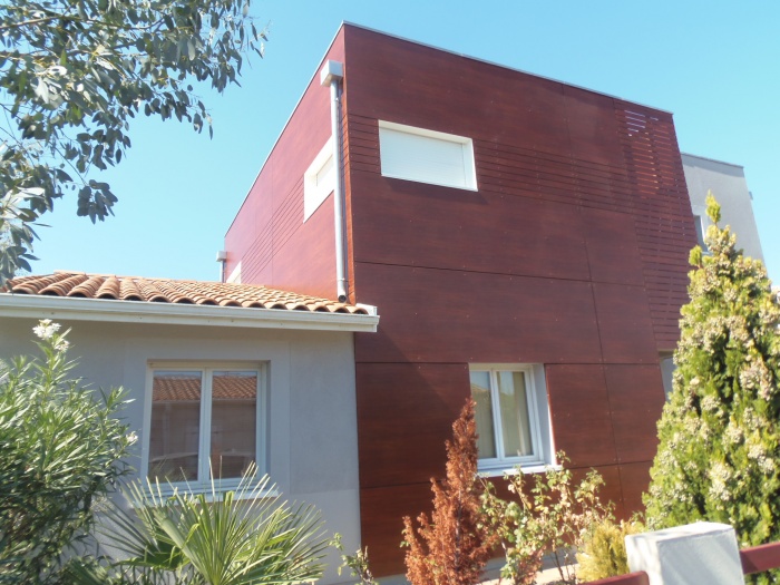 Sur�l�vation  et r�novation d'une maison individuelle : P9141327.JPG