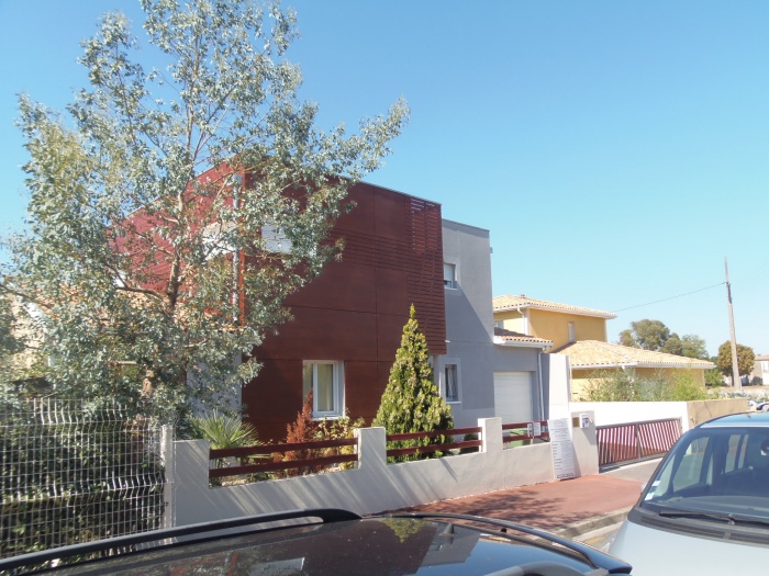 Sur�l�vation  et r�novation d'une maison individuelle : P9141329.JPG