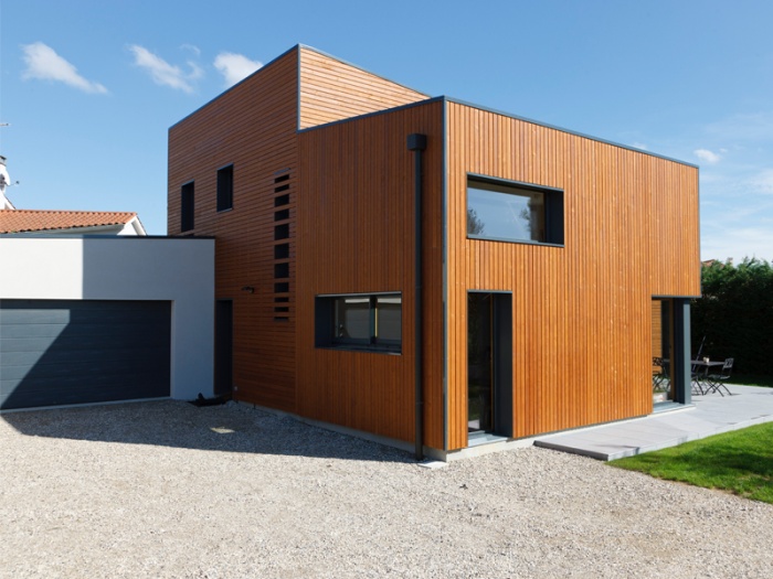 maison contemporaine BBC Rillieux-la-Pape : architecte lyon maison ossature bois bbc