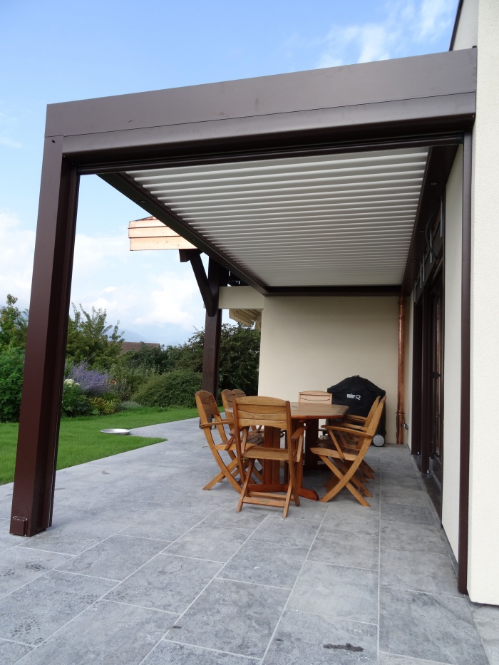 Rhabilitation et extension maison : Pergola bioclimatique